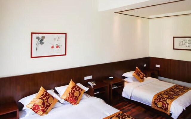 Ruyuan Culture Theme Inn