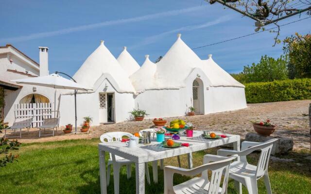 La Casa Sulla Roccia Trulli Pool