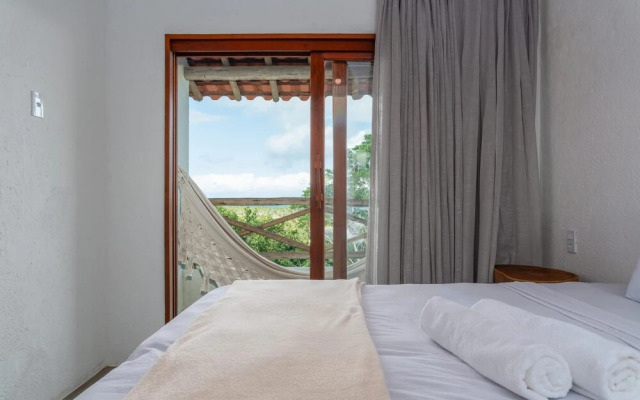 Linda Casa nos Altos da Praia do Marceneiro