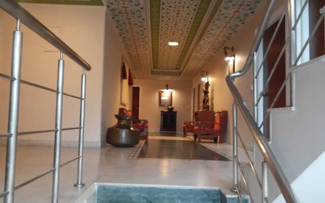 Anuraag Villa