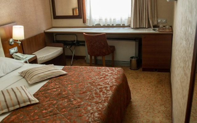 Hotel Yuksel