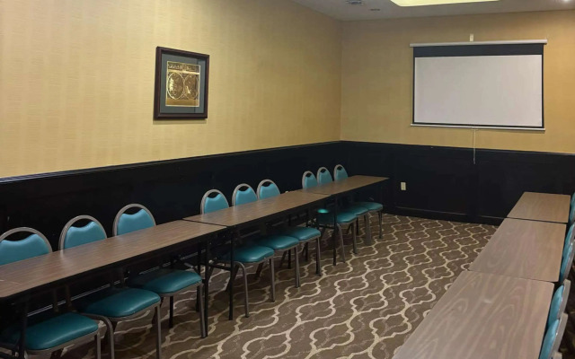 Comfort Inn & Suites Burnet