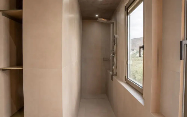 Avelia Luxury Villa With Private Pool