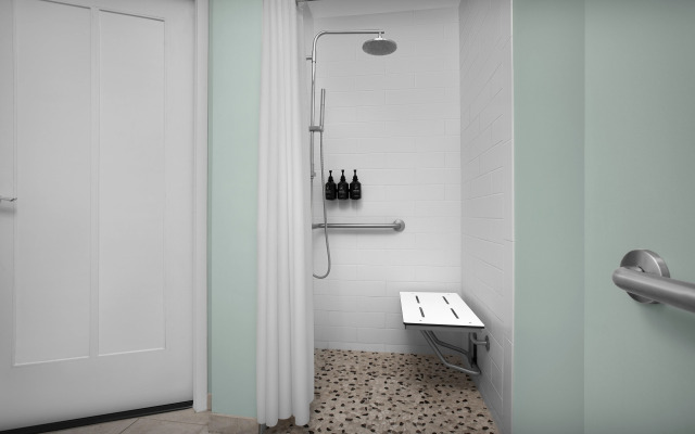 Hotel Indigo Jacksonville-Deerwood Park by IHG