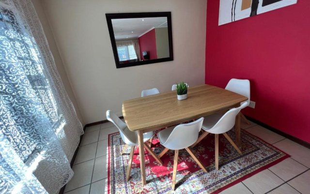 Safi Holiday House - 3 bedroom