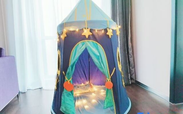 Orange Hotel (Zhenjiang Railway Station, Wanda Plaza)