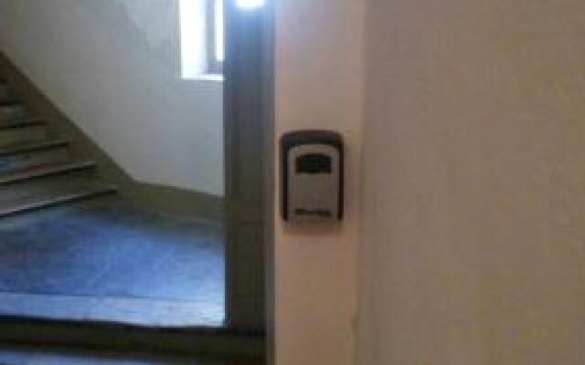 Apartment Rue Saint Francois de Paule