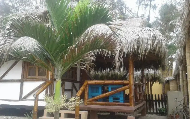 Arena Guadua Ecolodge Surfcamp