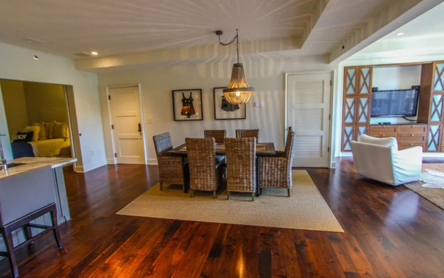 Rosemary Beach Rentals by Counts-Oakes