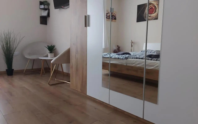 Crystal Apartman