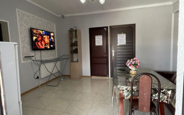 Hostel Vstrecha
