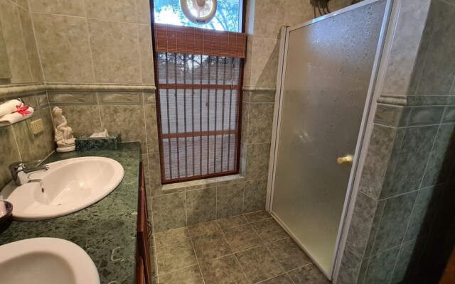 Welcome to our Oasis The Beautiful Bungalow Green