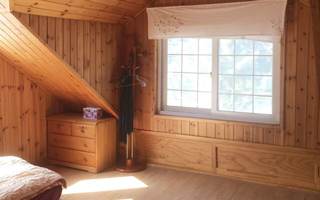 Jecheon Log Tree Pension