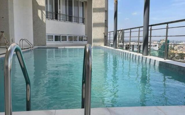 2bdr luxury apartment 16th floor