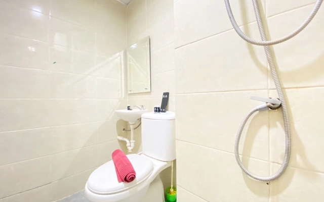 Good Studio Apartment At Grand Asia Afrika