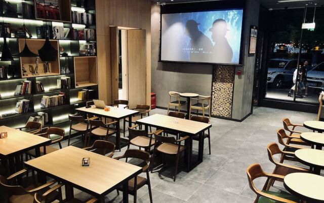 Hotel Coka Shanghai Pudong Airport