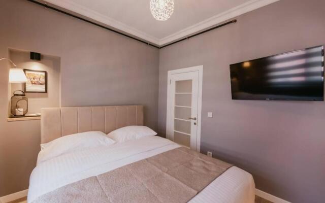 Galadoo Suites 4th Floor