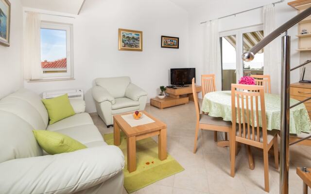 Apartments Leon