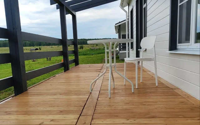 Дом у Святого Источника близ Дивеево