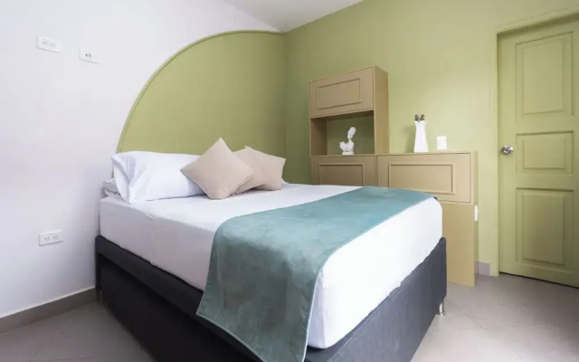 Hotel Chromatic