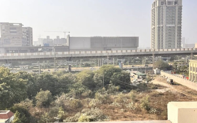 Flamingo Hotel Sector 67