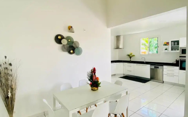 Villa Exotic Life neuve, 2 chambres, SPA jacuzzi