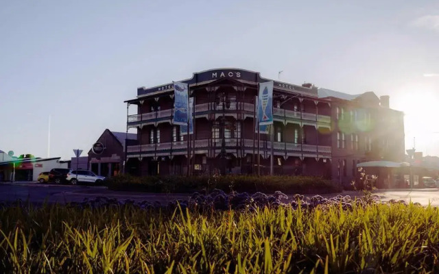 Quality Hotel Bentinck