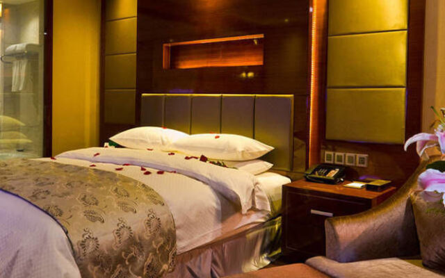 Yichang Golden Lion Hotel