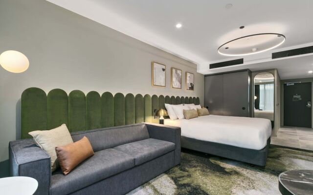 Adina Apartment Hotel West Melbourne