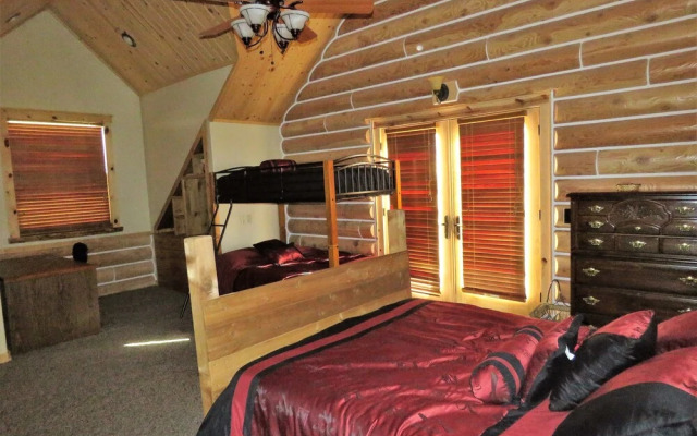Teton Hostel HideAway