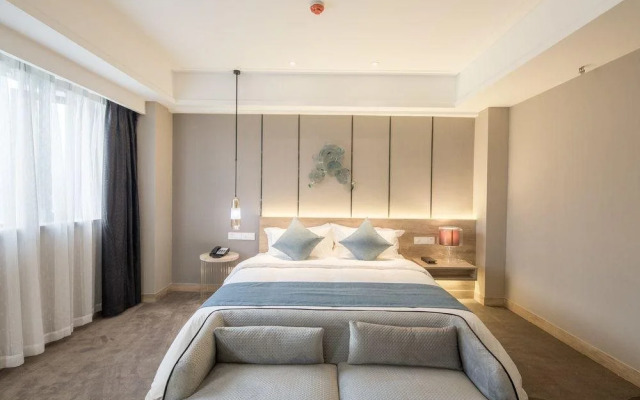 Chongqing Nordic Ins First Line Riverview Cinema-style Inn