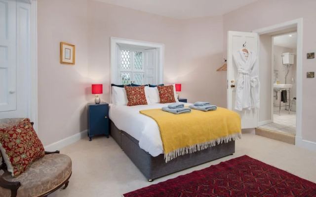 East Gatehouse Lodge