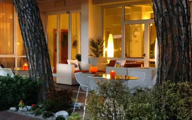 Hotel Eros Residence