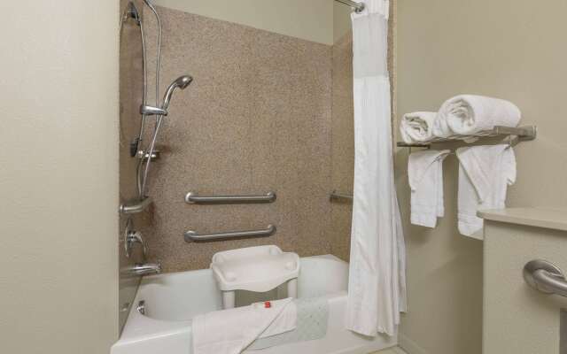 Baymont by Wyndham Columbus