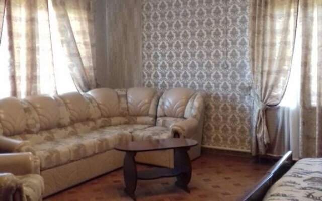 Guesthouse On Sheglova 18