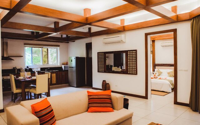 Vida Homes Condo Resort