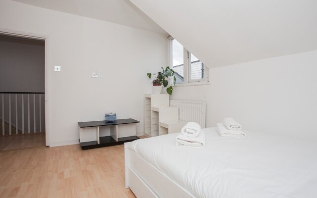 Amazing 2 Bed Just Minutes From Paddington