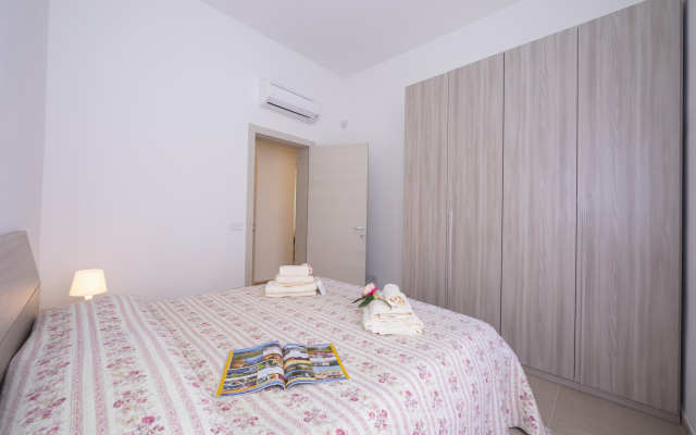 La Suite 2 Ondina Viareggio 200m from sea