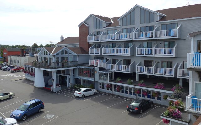 Harborline Hotel