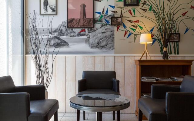 Logis Hôtel Au Chêne Vert