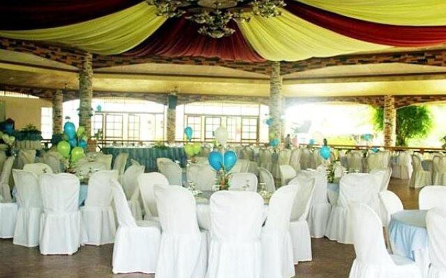 Malachi Hotel And Resort