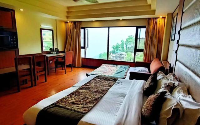 Hotel Vishnu Palace