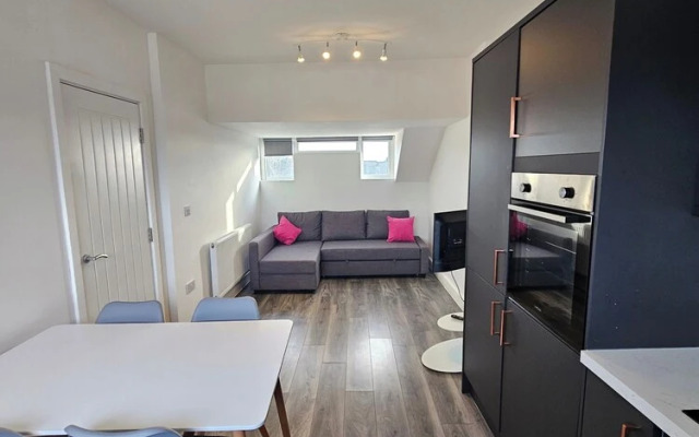 Apartmentsleeps4-marketquarter-wifi-parking