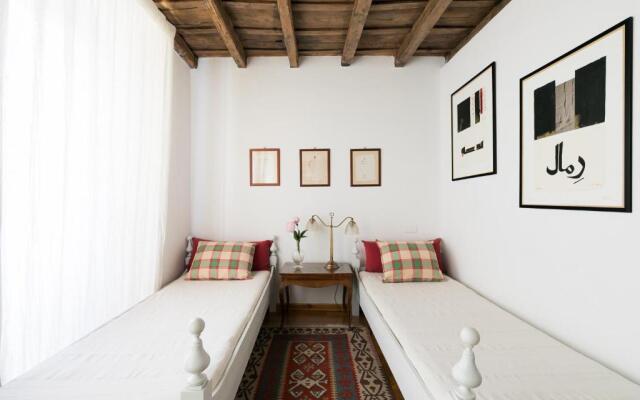 Farnese Charming Apartment