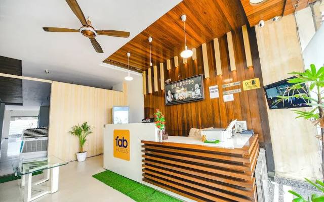 Fabhotel Savera Park
