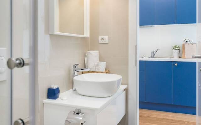 Bright and Newly Refurbished Studio Near Zrinjevac