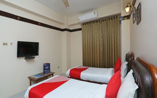 OYO 7838 Amrit Regency