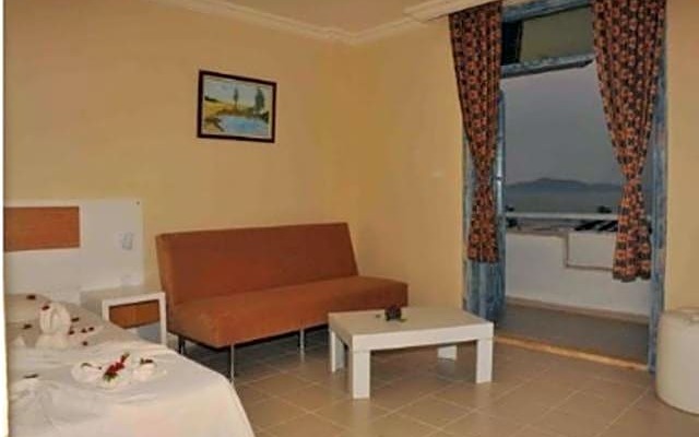 Victoria Suite Hotel & Spa