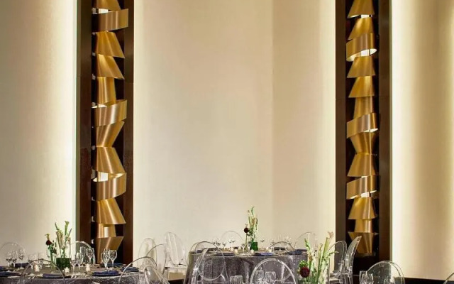 Renaissance Nashville Hotel