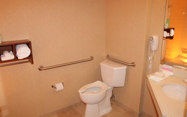 Spark by Hilton Green Bay